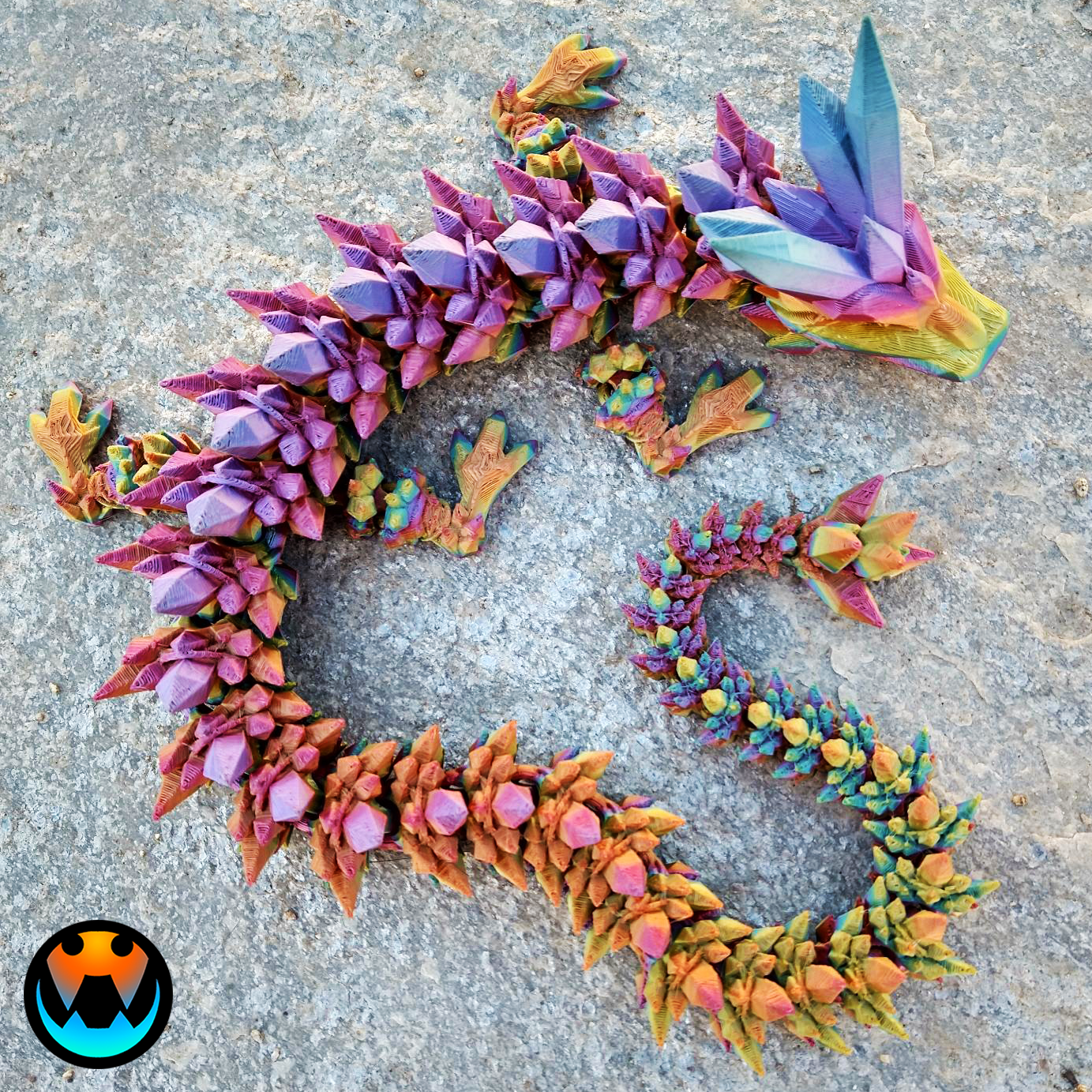 Articulated crystal dragon 3D print with translucent segments